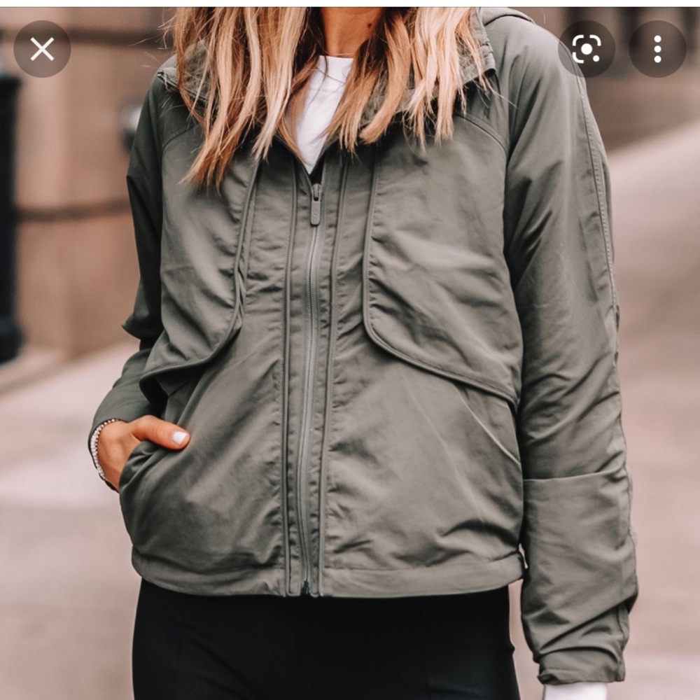 Lululemon “Always Effortless” Jacket (Size 4)